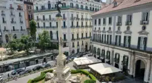 piazza dei martiri napoli